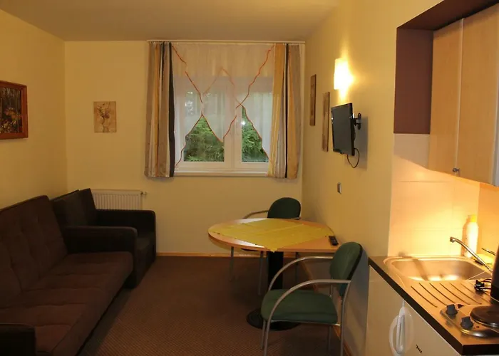 Anna Kwatera prywatna