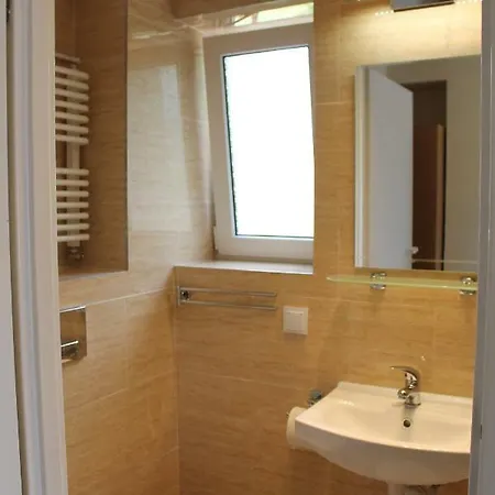 Anna * カルパッチ