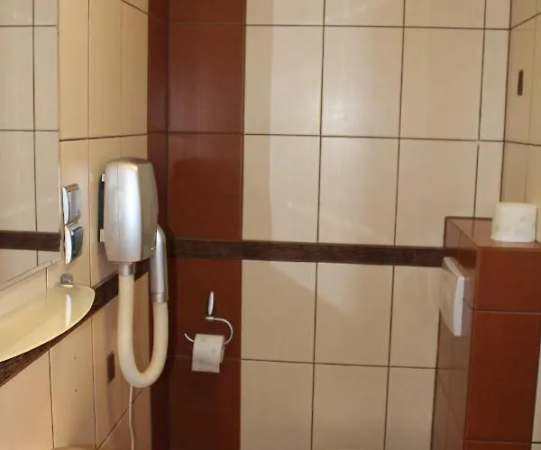 Проживание в семье Anna